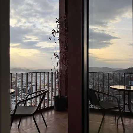 Skyline 18 View Apartment, Balcony & Parking Daire *