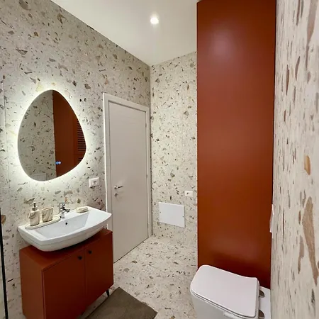 Daire Skyline 18 View Apartment, Balcony & Parking *