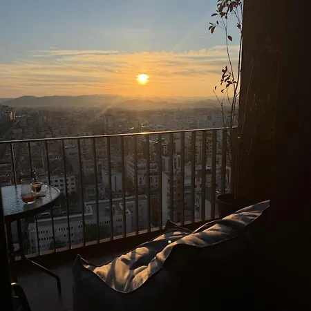 Skyline 18 View Apartment, Balcony & Parking * Tiran