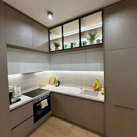 Daire Skyline 18 View Apartment, Balcony & Parking *
