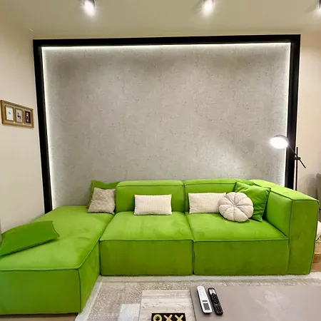 Skyline 18 View Apartment, Balcony & Parking *