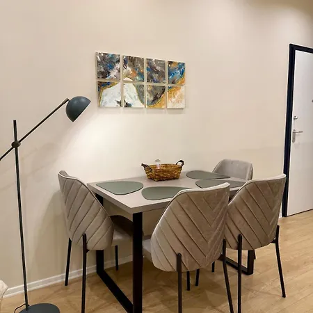 Skyline 18 View Apartment, Balcony & Parking Daire