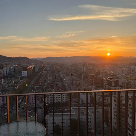 Skyline 18 View Apartment, Balcony & Parking Daire